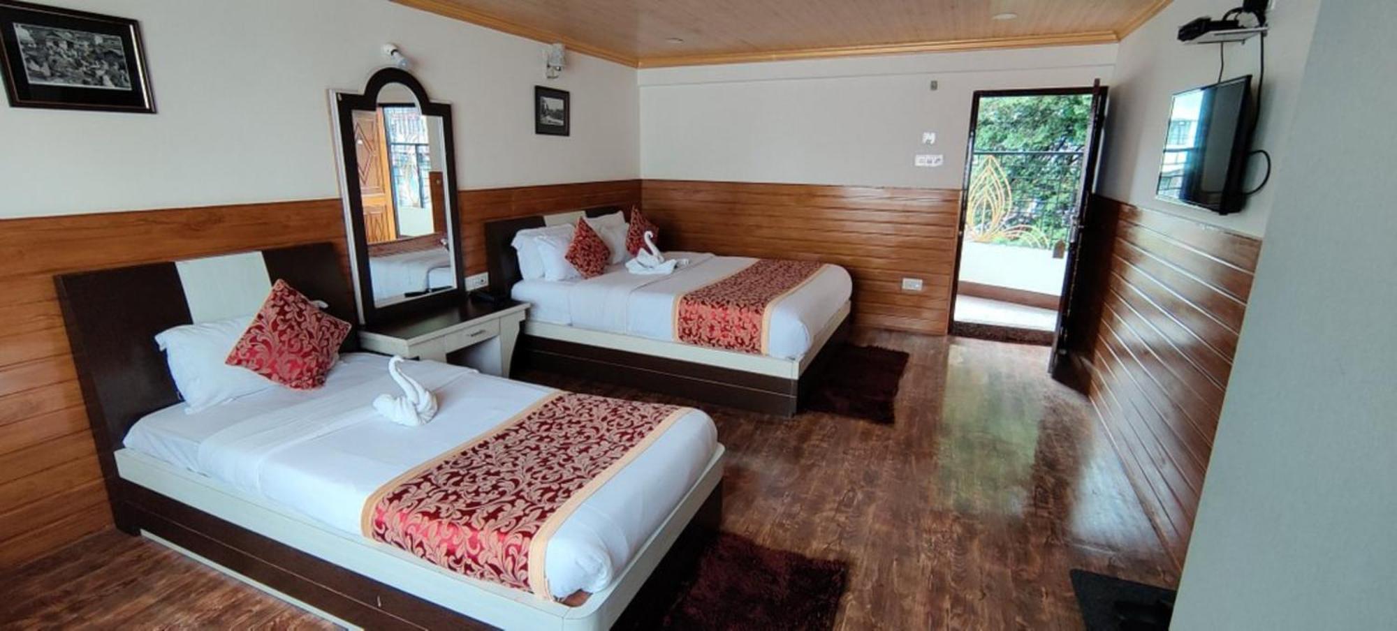 Hotel Kasturi Palace Darjeeling - Excellent Service Recommended Экстерьер фото