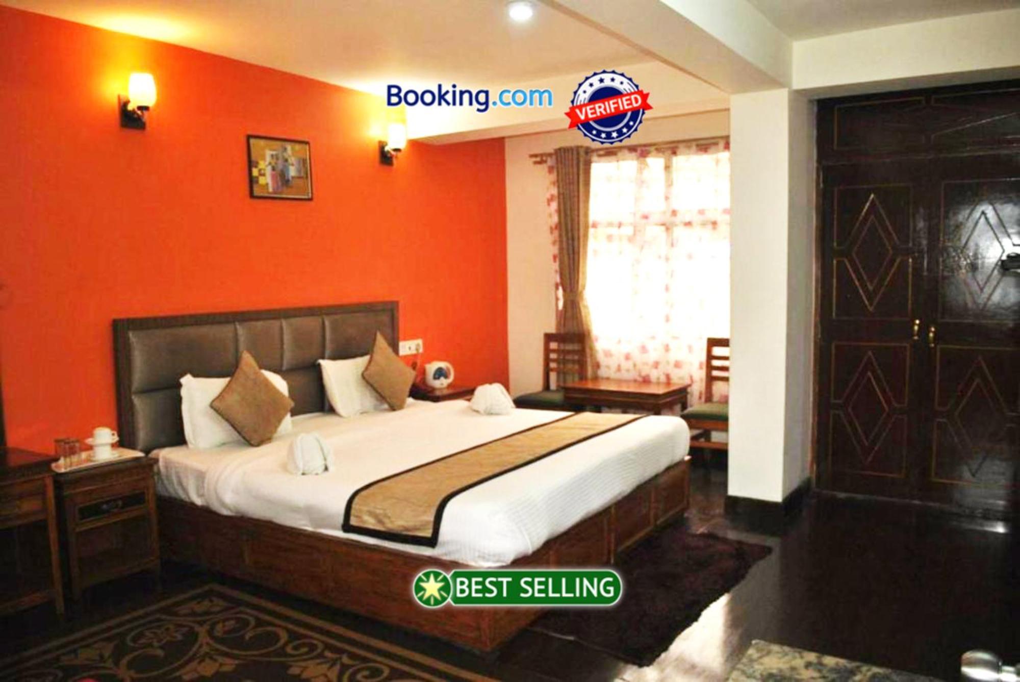 Hotel Kasturi Palace Darjeeling - Excellent Service Recommended Экстерьер фото